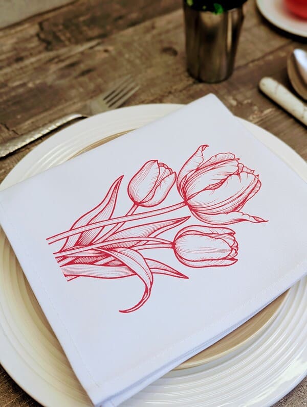 Вишневый тюльпан