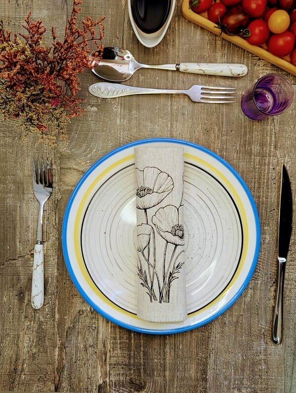 Черные маки