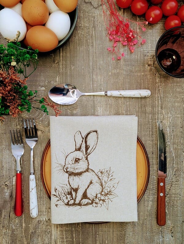 Коричневый кролик